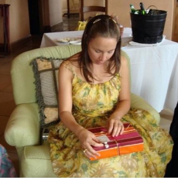 Vintage (1940s-60s) Dress.  Sunflower yellow, gold dahlias print. Joan Barrie NY - Picture 7 of 7